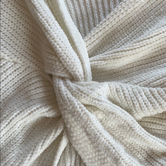 F21 Super Soft Knit Cream Off the shoulder Sweater - Picture 2 of 5